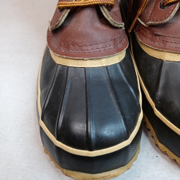 St. Johns Bay  Brown Leather, Hunting Duck main image 6